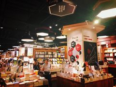 -西西弗书店&矢量咖啡(壹方购物中心店)