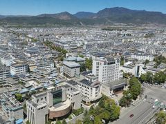 -官房大酒店-玉龙旋宫观景餐厅