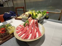 -红鼎豆捞·非遗鲍皇汤火锅(宝丰路店)
