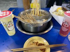 -马路边边·成都串串(翠柏路店)