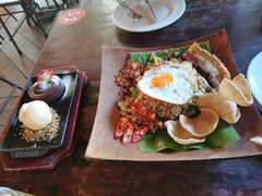 -Naughty Nuri’s Phuket