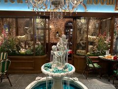 -秘密旅行Bonjour(黑金冠 江南西店)