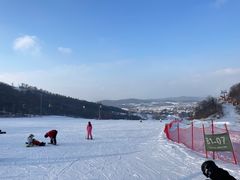 -中旅松花湖滑雪场