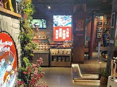-老牌坊云南鱼豆花火锅(哈西万达店)
