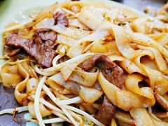 干炒牛河-贞姨美食·老字号海鲜大排档