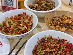 -笨罗卜浏阳菜馆(太平街店)