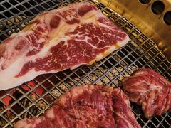 -铭牛烧肉·和牛海鲜自助(高新月牙湖店)