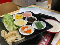 -大官米线(喜盈门范城店)