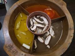 -滇釜火锅·能喝汤的火锅(车公庄店)