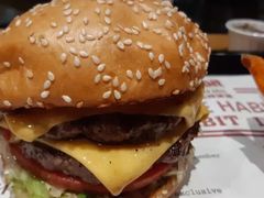 -The Habit Burger Grill 哈比特汉堡(爱琴海店)