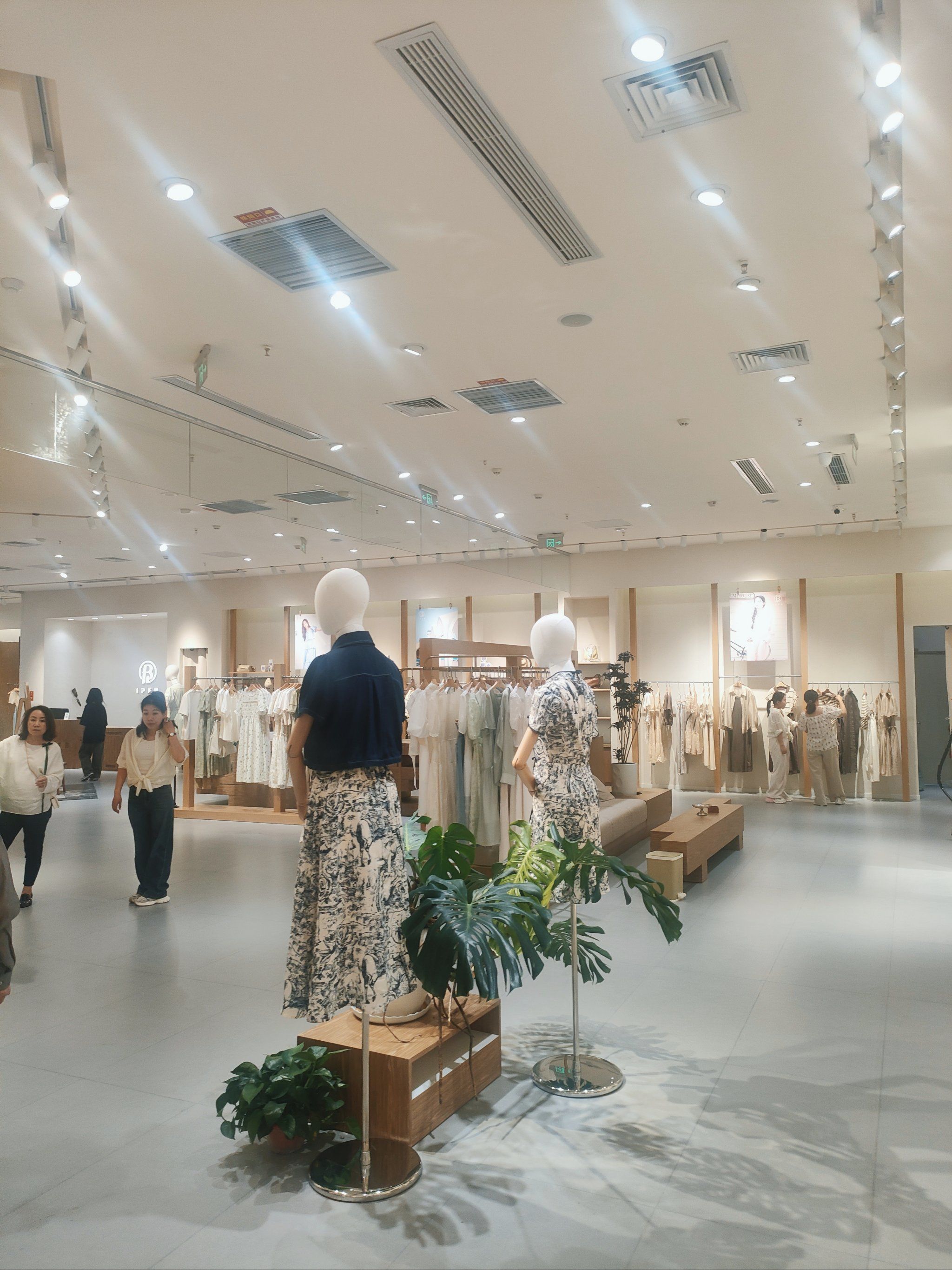 分享一家全太原我最喜爱的一家平价品牌女装店