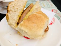 猪扒包-义顺牛奶公司(庇利金街店)