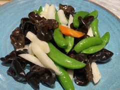 甜豆云耳炒山药-鹿港小镇(霄云店)