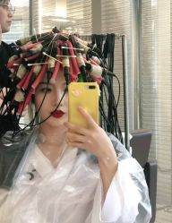 -DL HAIR SALON