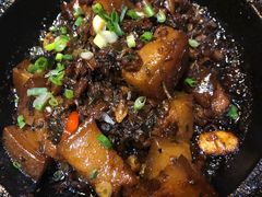-钟掌勺忘不了地道湘菜(新天地假日广场店)