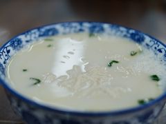 -雪琴面馆富安特色鱼汤面(城中花园店)
