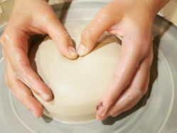 -素能手工陶艺馆·陶艺diy·亲子游乐(深圳书城·中心城店)