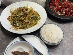 老济南炒合菜-闫府私房菜·百年鲁菜(恒隆店)