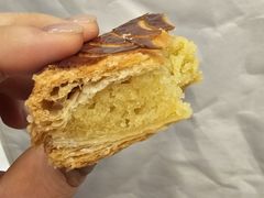 -LANLIZI BAKERY(COSMO店)