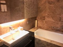 -青岛城阳宝龙福朋喜来登酒店