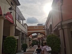 -佛罗伦萨小镇广佛名品奥特莱斯(疏港路店)