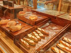 -小飞象面包公社(珠江路金鹰店)