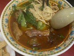 -金杨拉面王小吃面馆·牛三宝面·红烧牛肉粉