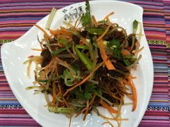 -香巴拉云南餐厅(华莱坞店)