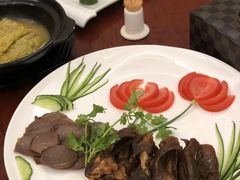 -许鲜生健康生活馆·精细潮菜(奥绅体育公园店)
