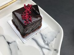 覆盆子黑森林-UNI UNI(环亚凯瑟琳店)