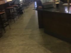 大堂-星巴克臻选(深圳龙华红山天虹店)