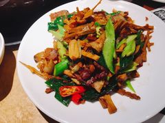 -黑鸡小馆(金源店)