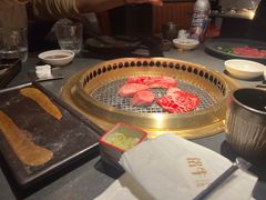 -铭牛烧肉·和牛海鲜自助(高新月牙湖店)
