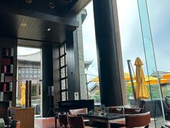 -时光吧·大堂吧·丽江和府洲际度假酒店