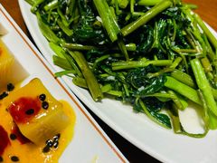 -宴小馆·小海鲜青岛菜(五四广场店)
