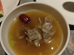 -佬太公海鸭·海鲜大排档(上海总店)
