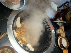 -锅来乐地锅鸡(安亭店)