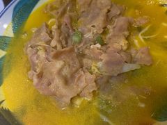 酸辣金汤肥牛-大牌大·传统杭帮菜(湖滨店)