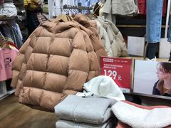 -优衣库(上海虹口龙之梦店)