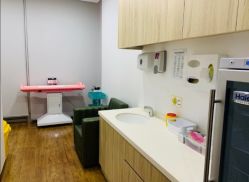 -睿宝儿科·眼科·口腔(静安大悦城门诊部)