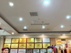 -老来福·非遗酸汤兔(凯旋路店)