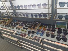-三叶眼镜城(八佰伴店)
