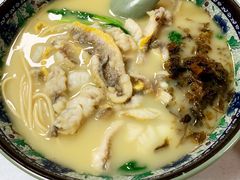 -明呈黄鱼面馆(斜土路店)