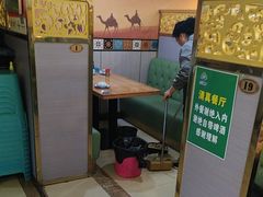 -花儿穆萨·烤肉餐厅(石马坪店)