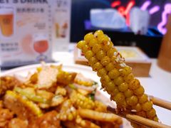 -钳小柒·小龙虾蓝龙王烧烤夜宵(长寿路店)