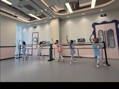 -伊叶舞蹈YEAH DANCE(LCM置汇旭辉校区)
