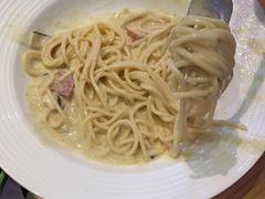 -必胜客(WOW昙华林店)