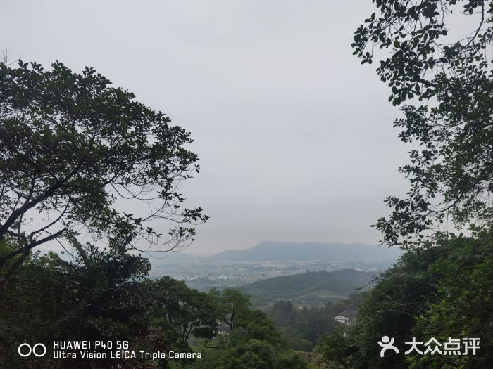 叱石风景区图片