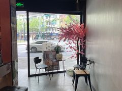 -一间森林酒店(上海人民广场店)