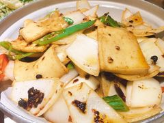 -吕氏疙瘩汤·海鲜新鲁菜(凯德mall新都心店)